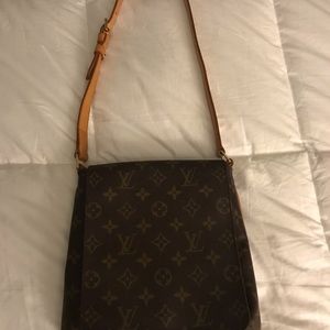 Louis Vuitton Musettte Salsa